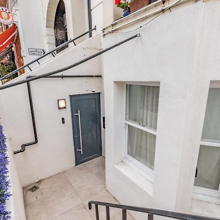Ferienwohnung Modern Garden Flat With Private Parking London Exterior foto