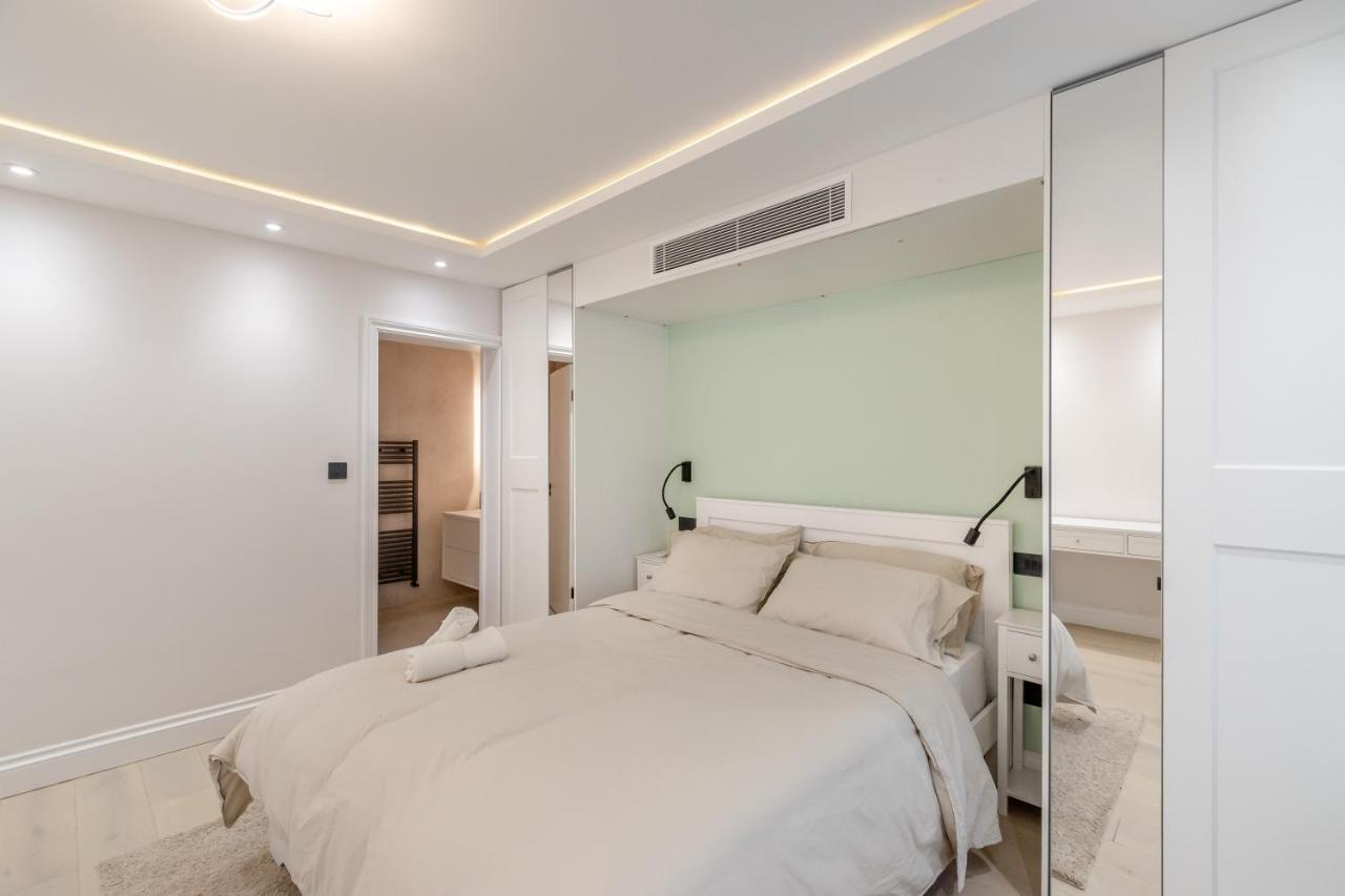 Ferienwohnung Modern Garden Flat With Private Parking London Exterior foto