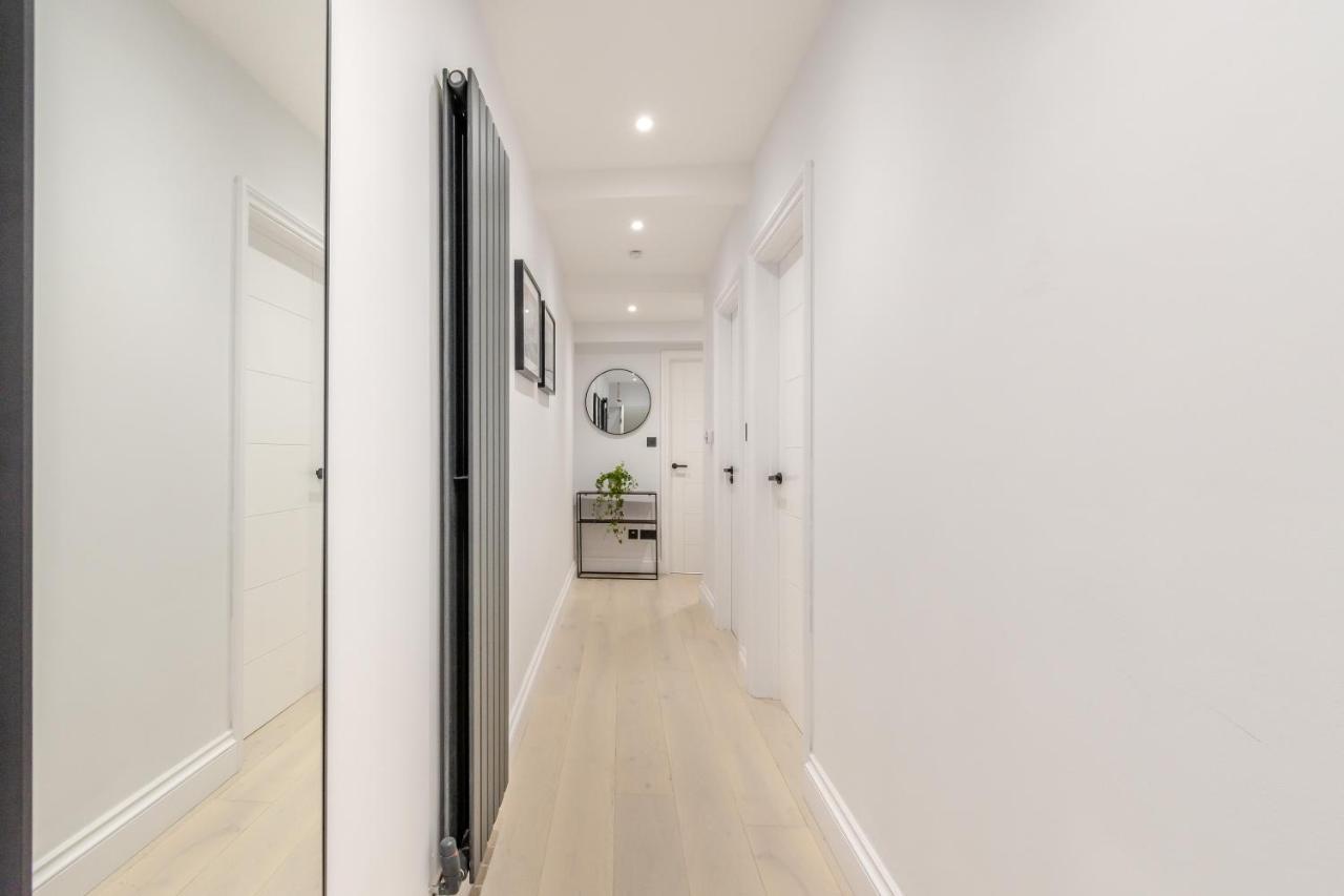 Ferienwohnung Modern Garden Flat With Private Parking London Exterior foto